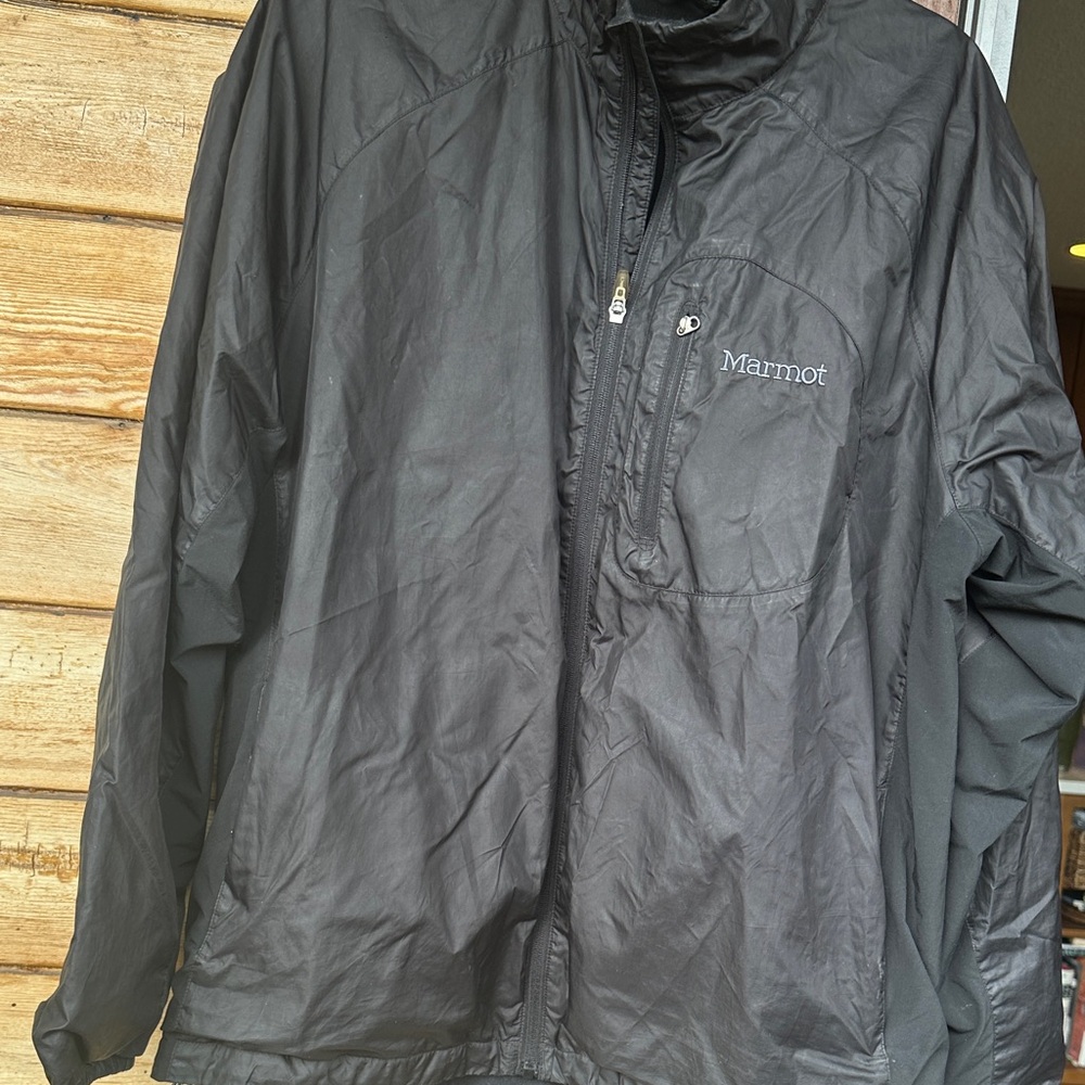 Marmot Men's Black Wind Performance Jacket with fleece lining